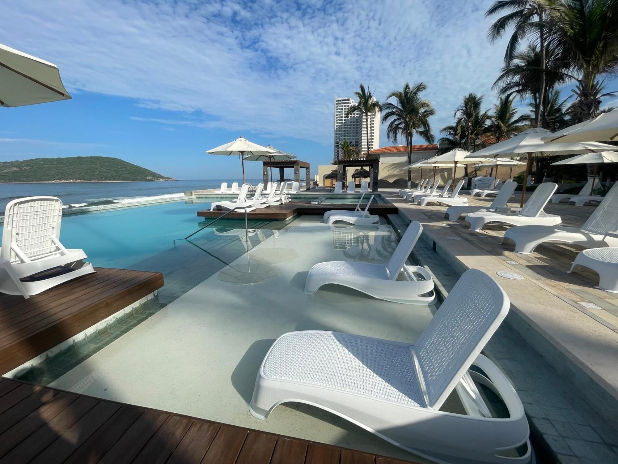 The Palms Resort Of Mazatlan Exterior photo